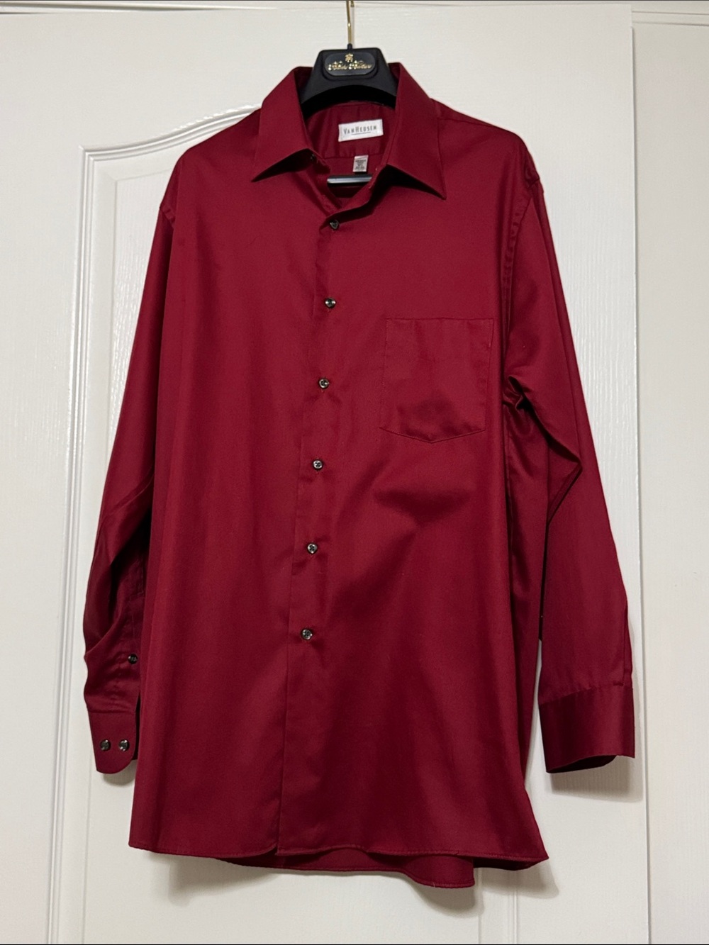 Van Heusen Men's Long-Sleeve Dress Shirt - Deep Red